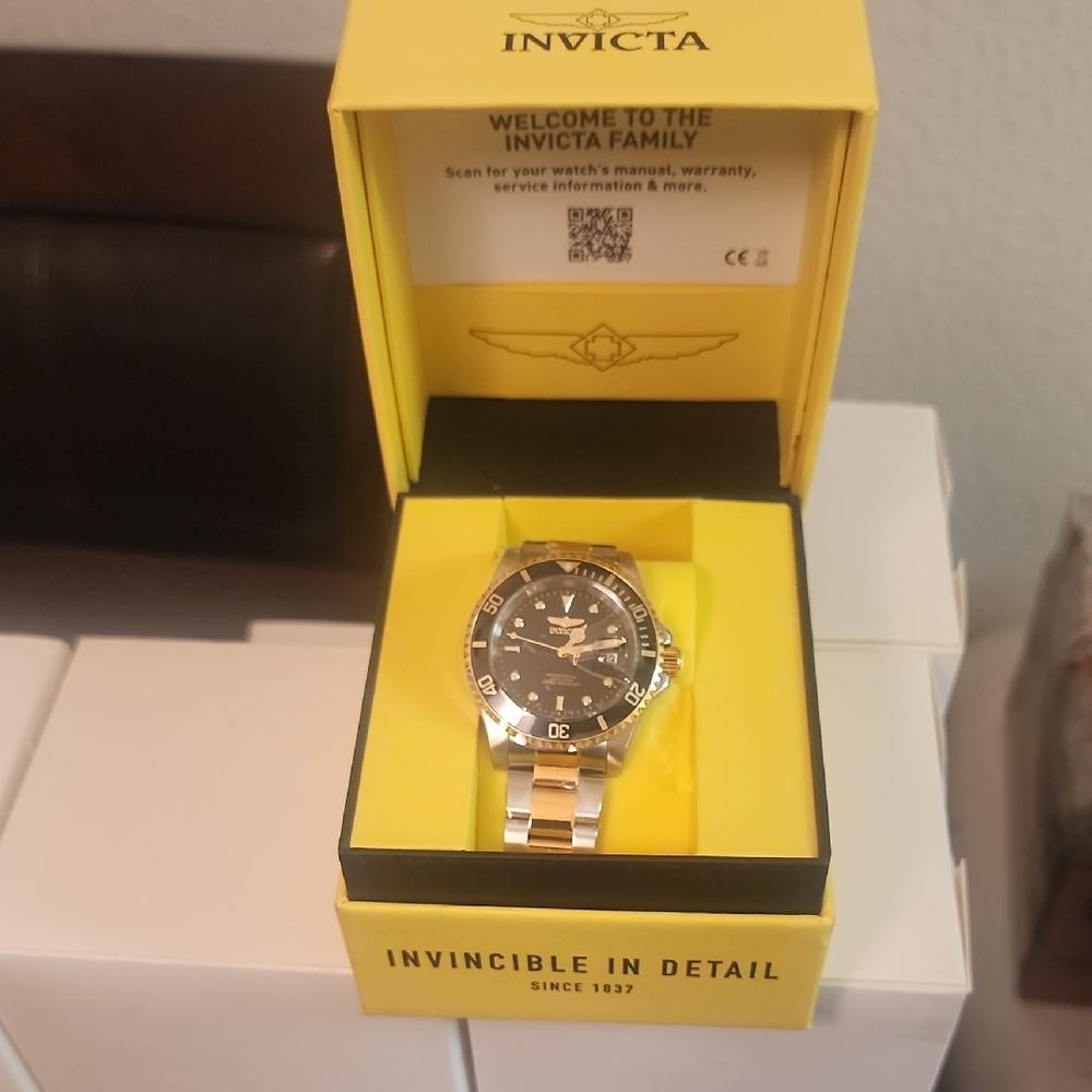 Invicta Black and Silver Dive Watch